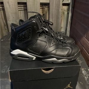 Jordan 6 Blackcat
Size 5 / 6.5 women’s